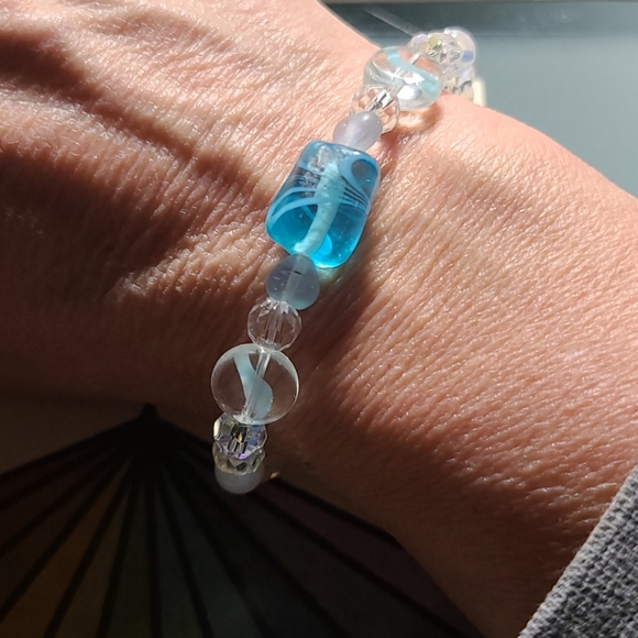 Stretch Bracelet Swarovski Crystal White Turquoise Venetian Glass Beach Gift Fun - Picture 3 of 4